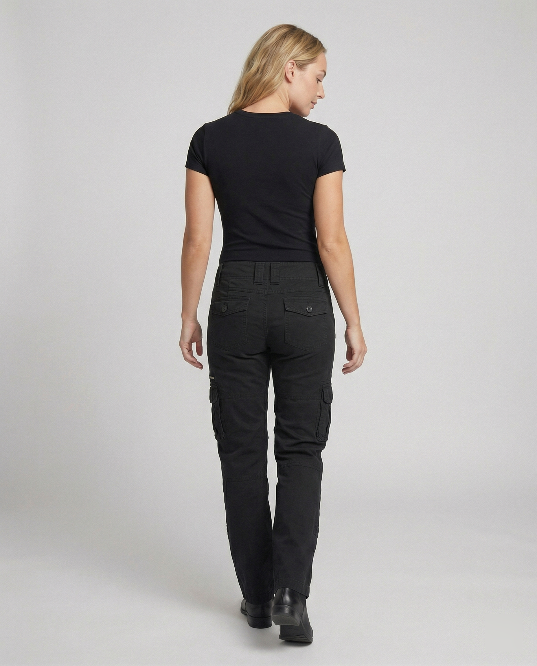 Mila | Women's Straight-Leg Multi-Pocket Cargo Pants — product image 4