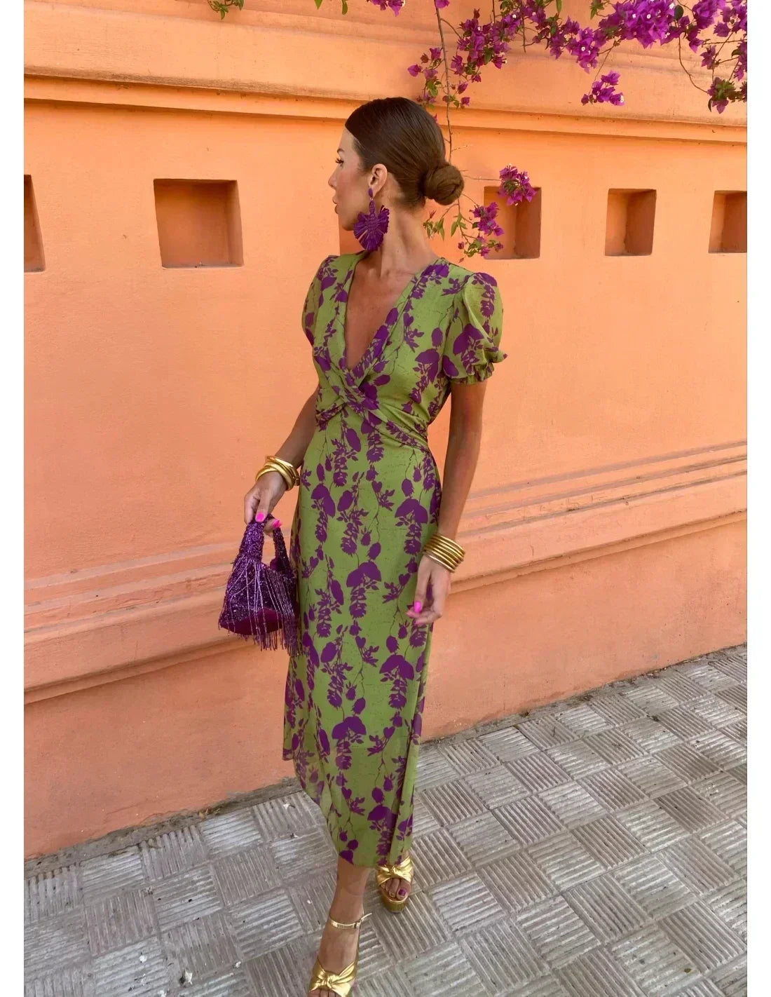Slimzy Women's Floral V-Neck Puff-Sleeve Midi Dress – product image 5 of 6