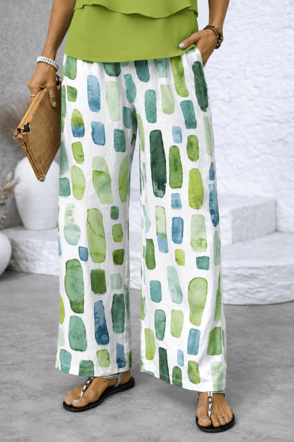 Slimzy Women's Sleeveless Top & Printed Wide-Leg Trouser Set – product image 5 of 6
