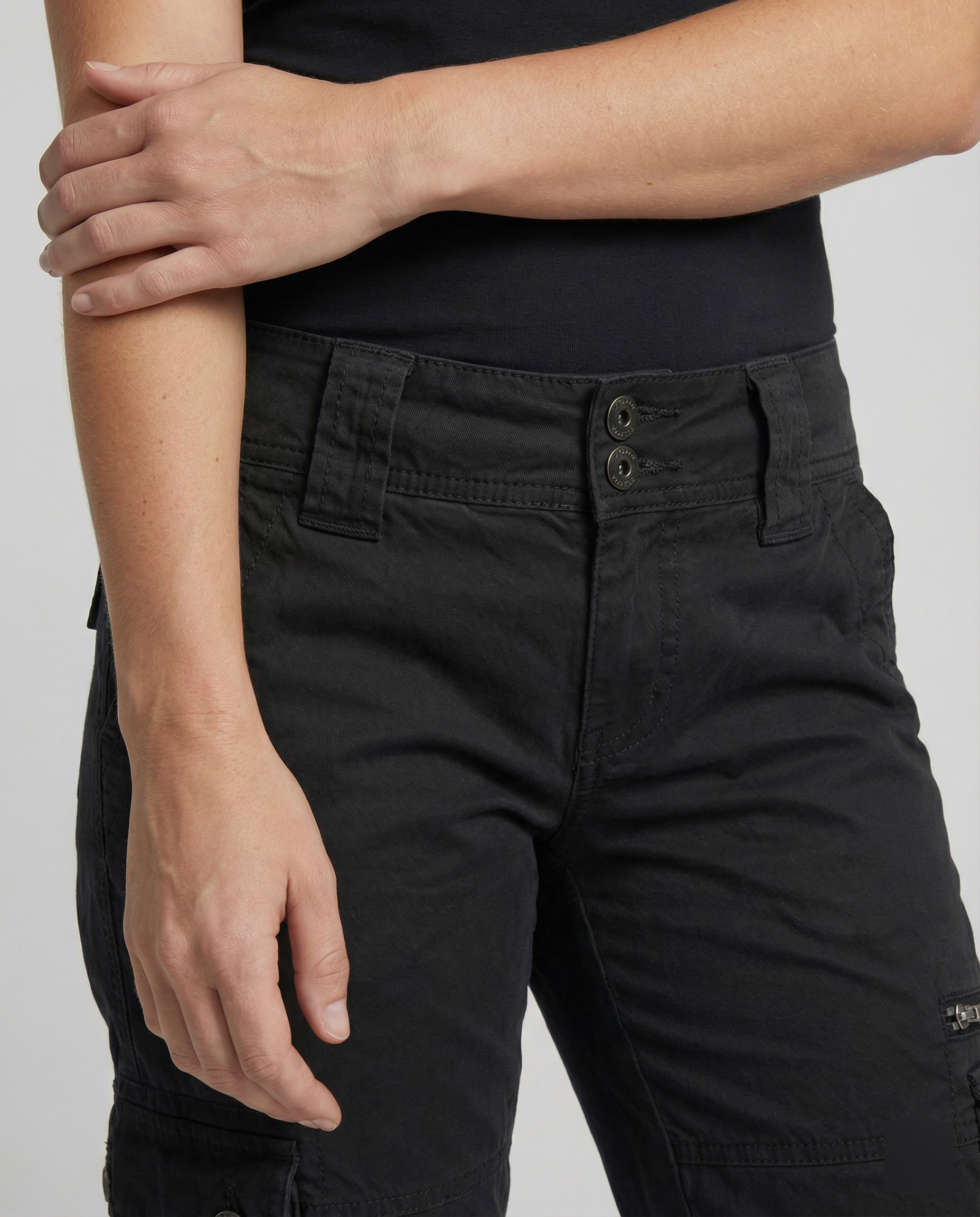 Mila | Women's Straight-Leg Multi-Pocket Cargo Pants — product image 5